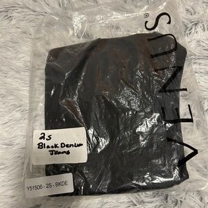 Venus Black denim jeans with a butt lifting features